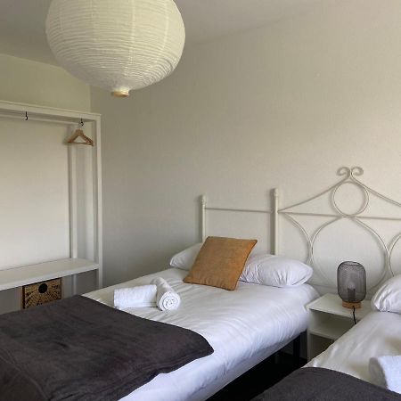 173A Amplio Apartamento Moderno 기욘 외부 사진