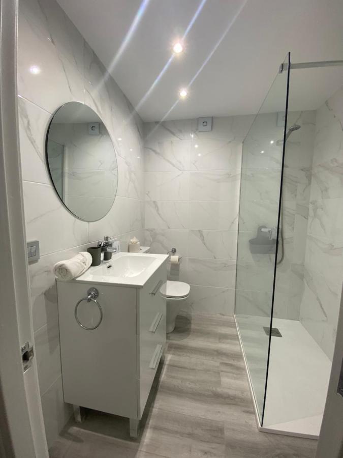 173A Amplio Apartamento Moderno 기욘 외부 사진
